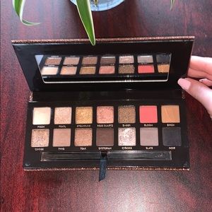 Anastasia Beverly Hills Sultry Eyeshadow Palette